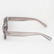 Load image into Gallery viewer, 3AM BY H&D ACCESSORIES - Classic Tinted Bar Sunglasses