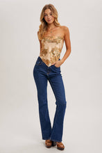 Load image into Gallery viewer, Bluivy - PAISLEY SATIN BANDANA TUBE TOP
