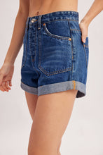 Load image into Gallery viewer, Bluivy - WESTERN POCKET ROLLED HEM DENIM SHORTS
